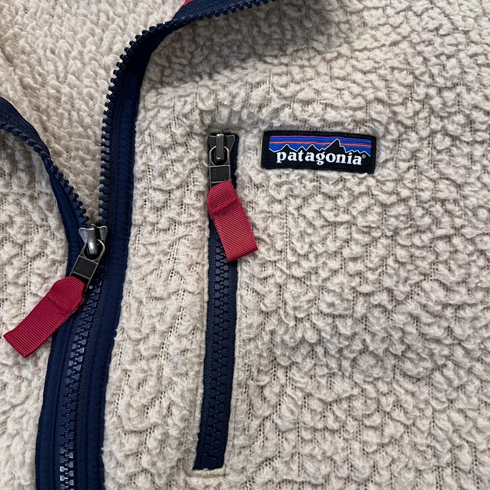 Patagonia Beige Fleece with Blue Trim